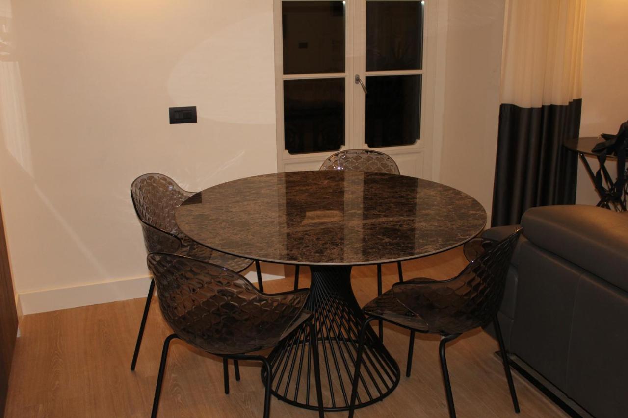 Fafgrandsuitenapoli Extérieur photo